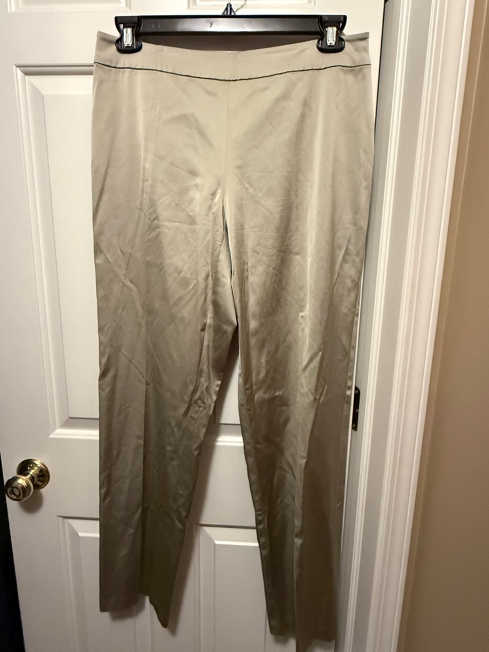 Eileen Fisher Cropped Straight-Leg Pants in Light Beige